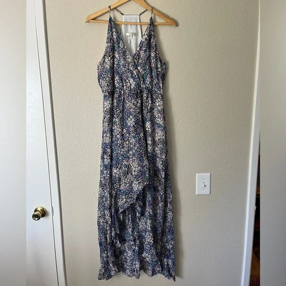 lavender brown dresses Lady Black Tie - Rosaline Gown - Floral Detail Off-the-shoulder Dress main image 0